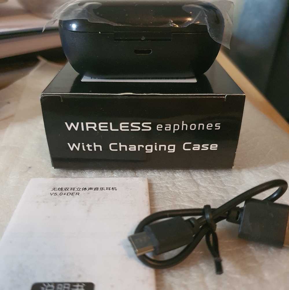 Black Wireless Earbuds with Charging Case